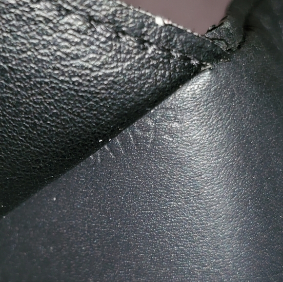 Louis Vuitton Braza Infini Wallet - Picture 10 of 11